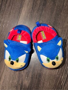 Sonic the Hedgehog Plush Toddler Slippers Size 7/8 Non-Slip